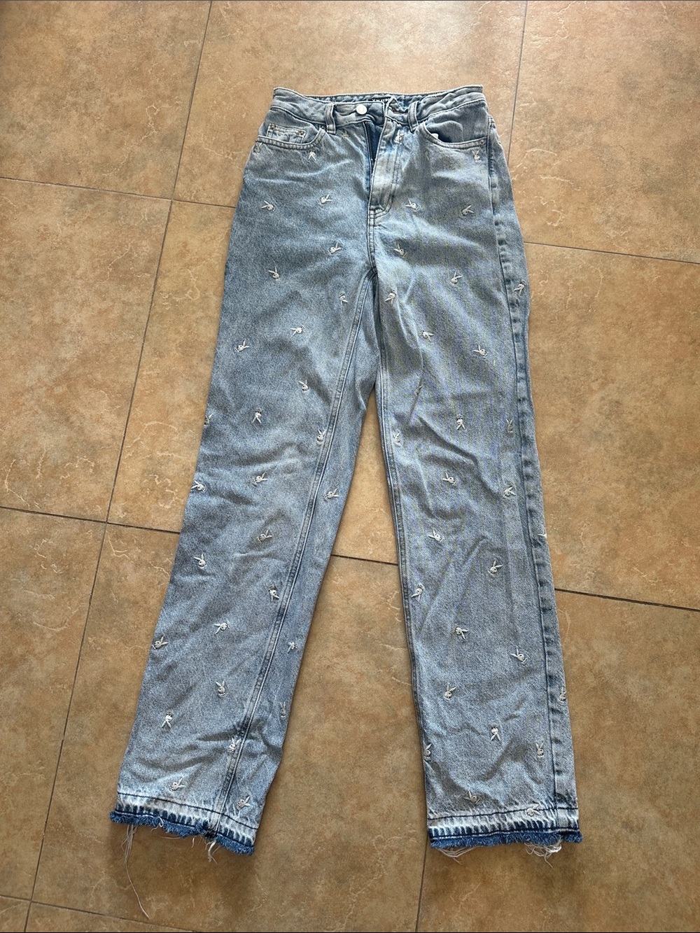 PLAYBOY by pacsun Light Blue Straight-Leg Women’s Jeans with Embroidered